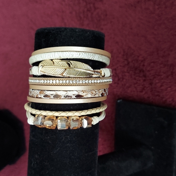 Jewelry - Beautiful Multi Stranded Bracelet